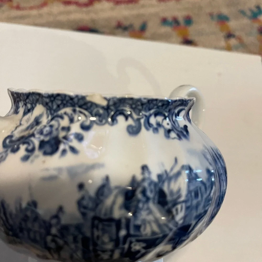 Vintage Johnson Brothers Coaching Scenes Sugar Bowl no lid small chip